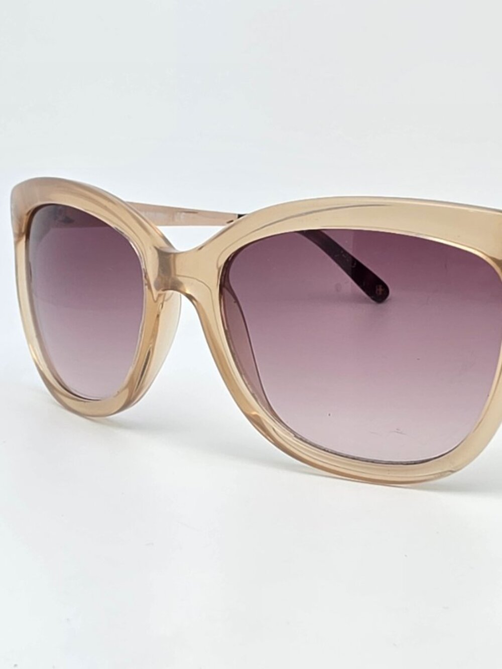 Banana Republic Hannah Crystal Sand Frame Brown Gradient Lens Cat Eye Sunglasses